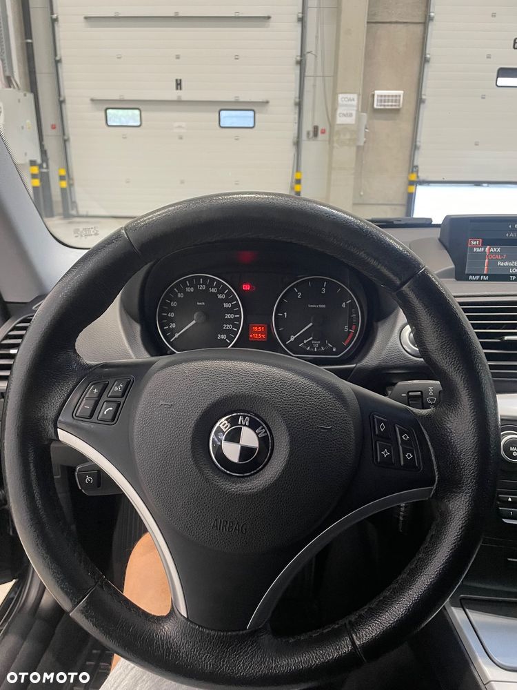 BMW Seria 1 118d - 16