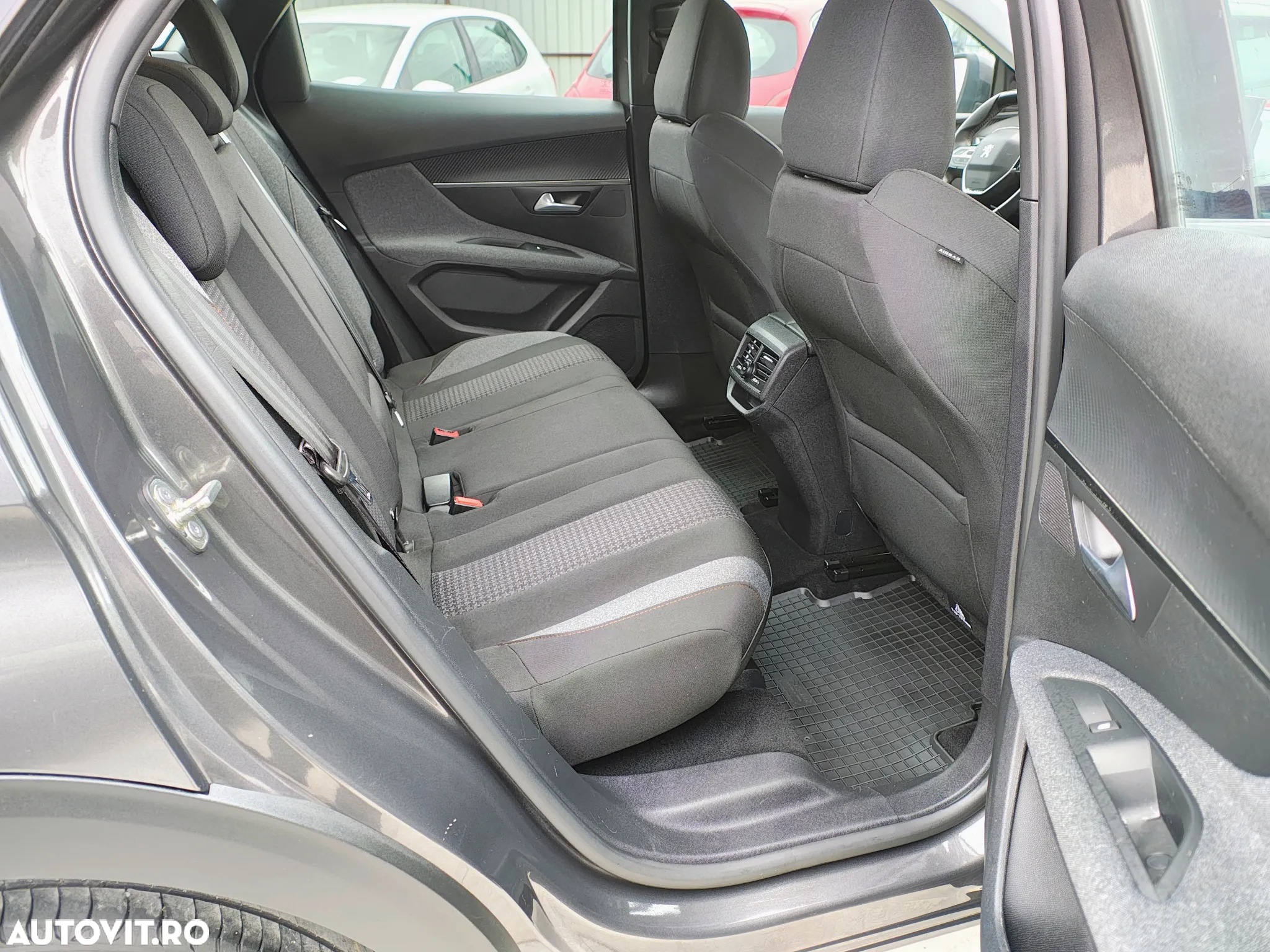 Peugeot 3008 BlueHDi 130 Stop & Start Allure Pack - 15
