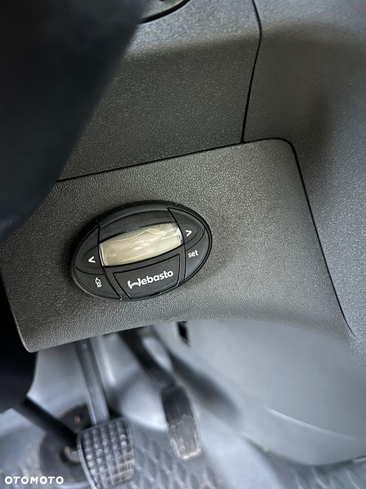 Iveco Daily 35C15L - 23