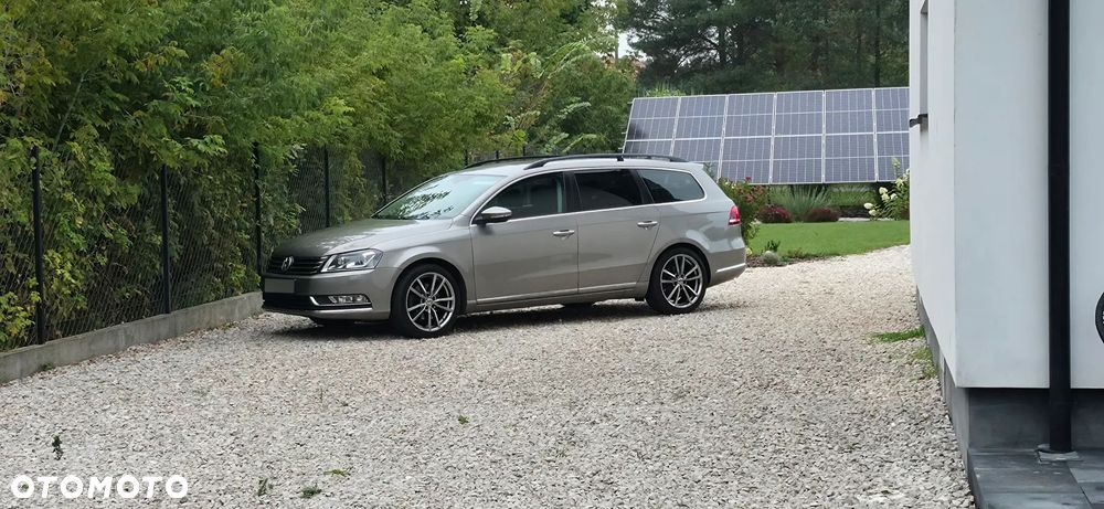 Volkswagen Passat - 2