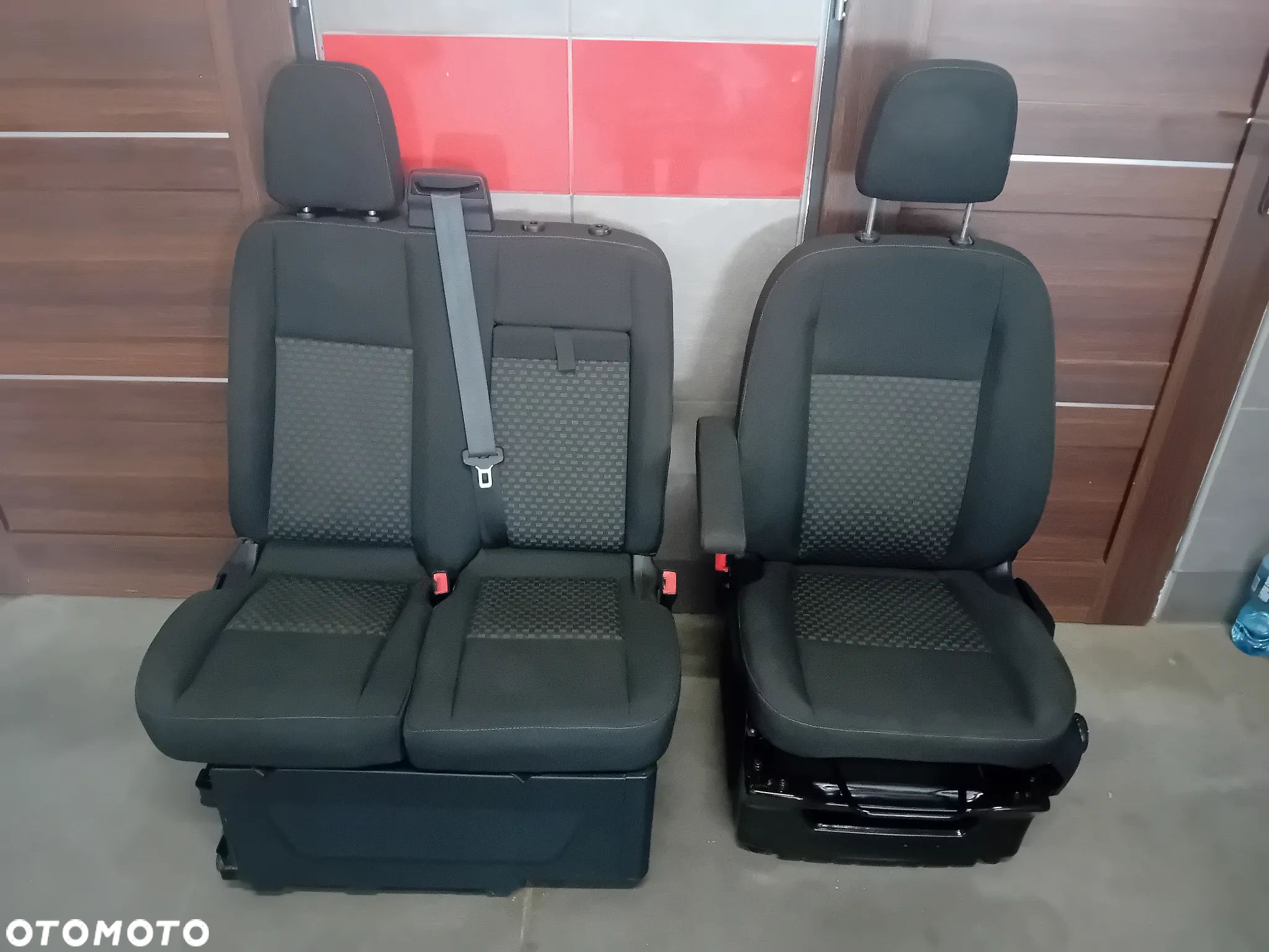 fotele siedzenia przód Ford Transit Custom komplet 2021 - 1