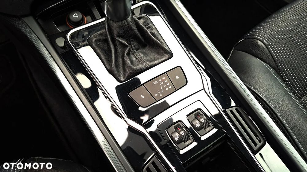 Peugeot 508 BlueHDi FAP 180 Automatik Stop&Start Allure - 25