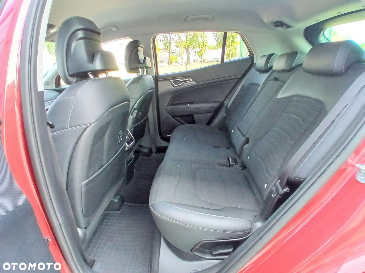 Kia Sportage - 16