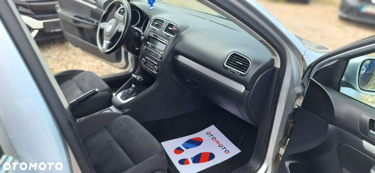 Volkswagen Golf - 11