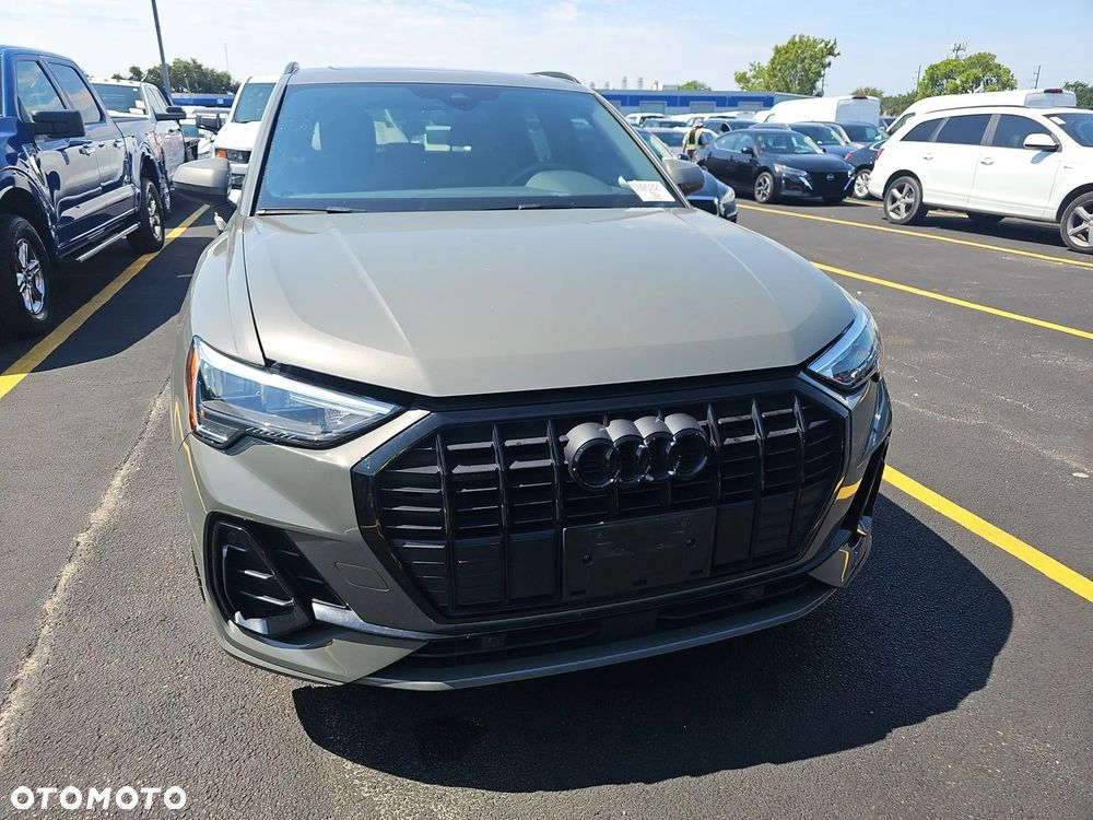 Audi Q3 2.0 TFSI Quattro S tronic design - 3