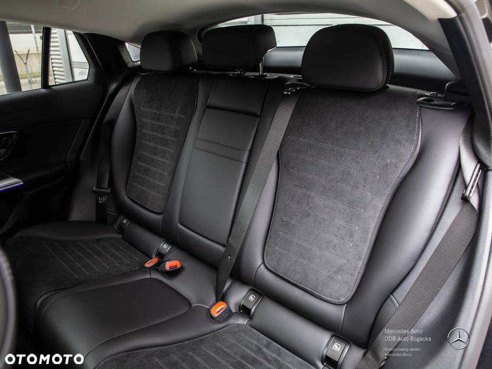 Mercedes-Benz GLC 200 mHEV 4-Matic AMG Line - 13