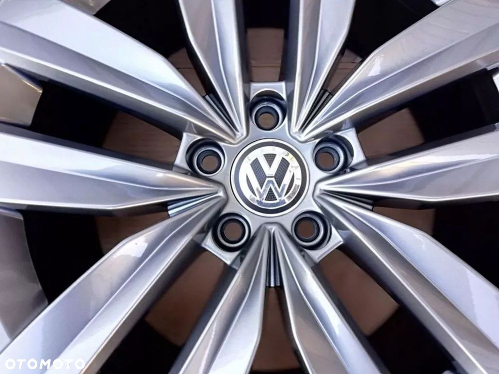 VW ARTEON GOLF T-ROCK PASSAT SCIROCO 3g8 18'' OEM - 5