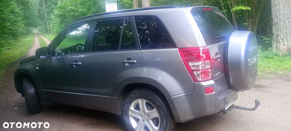 Suzuki Grand Vitara 1.9 DDiS - 4