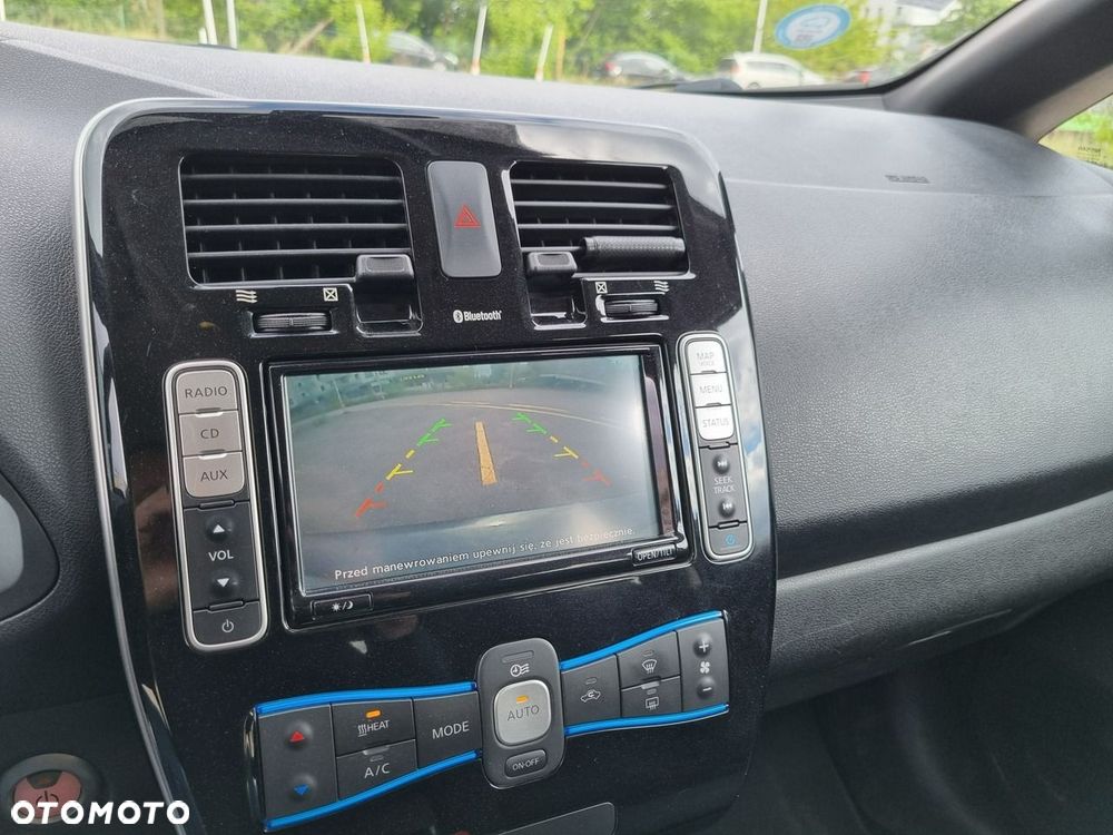 Nissan Leaf 30kWh Acenta - 20