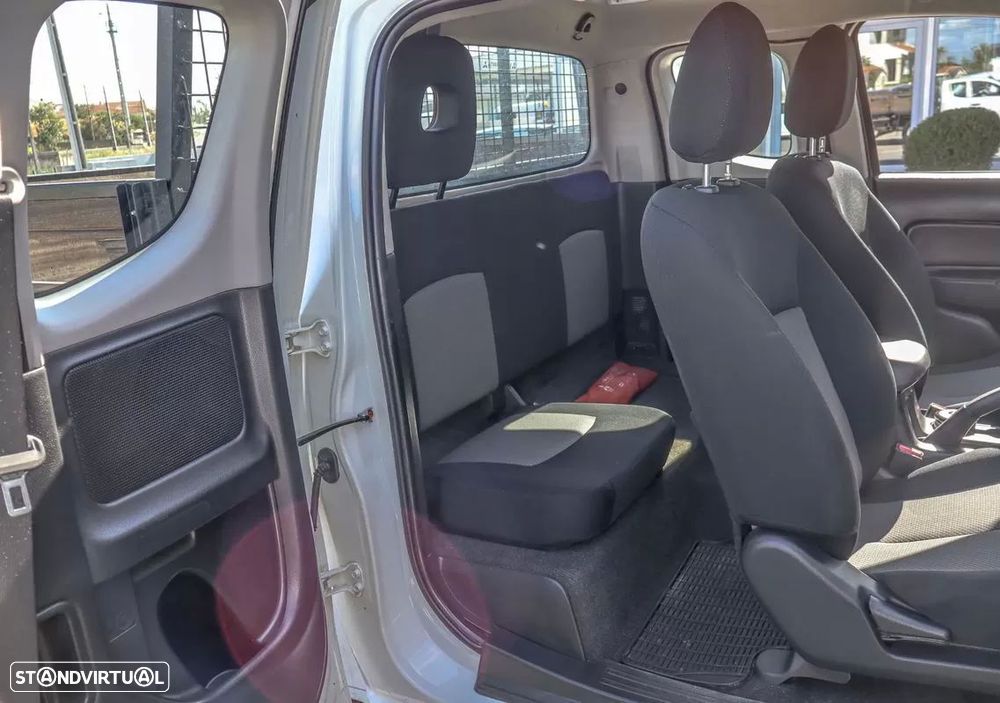 Mitsubishi L200 2.3 DI-D Club Invite Strakar Look 4WD - 19