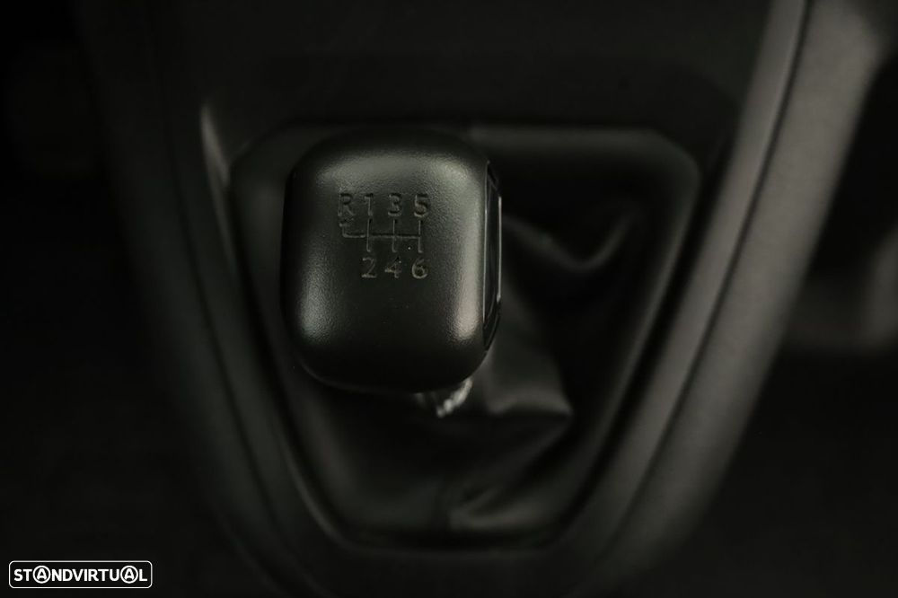 Opel vivaro 1.5 cdti l3h1 - 12