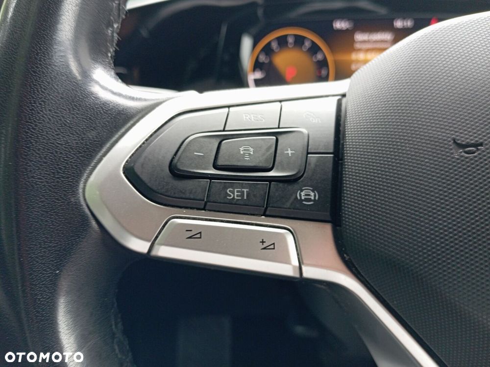 Volkswagen Golf - 15
