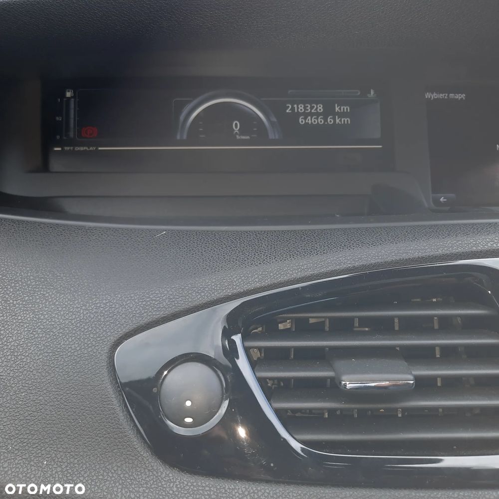 Renault Scenic ENERGY TCe 115 Bose Edition - 14