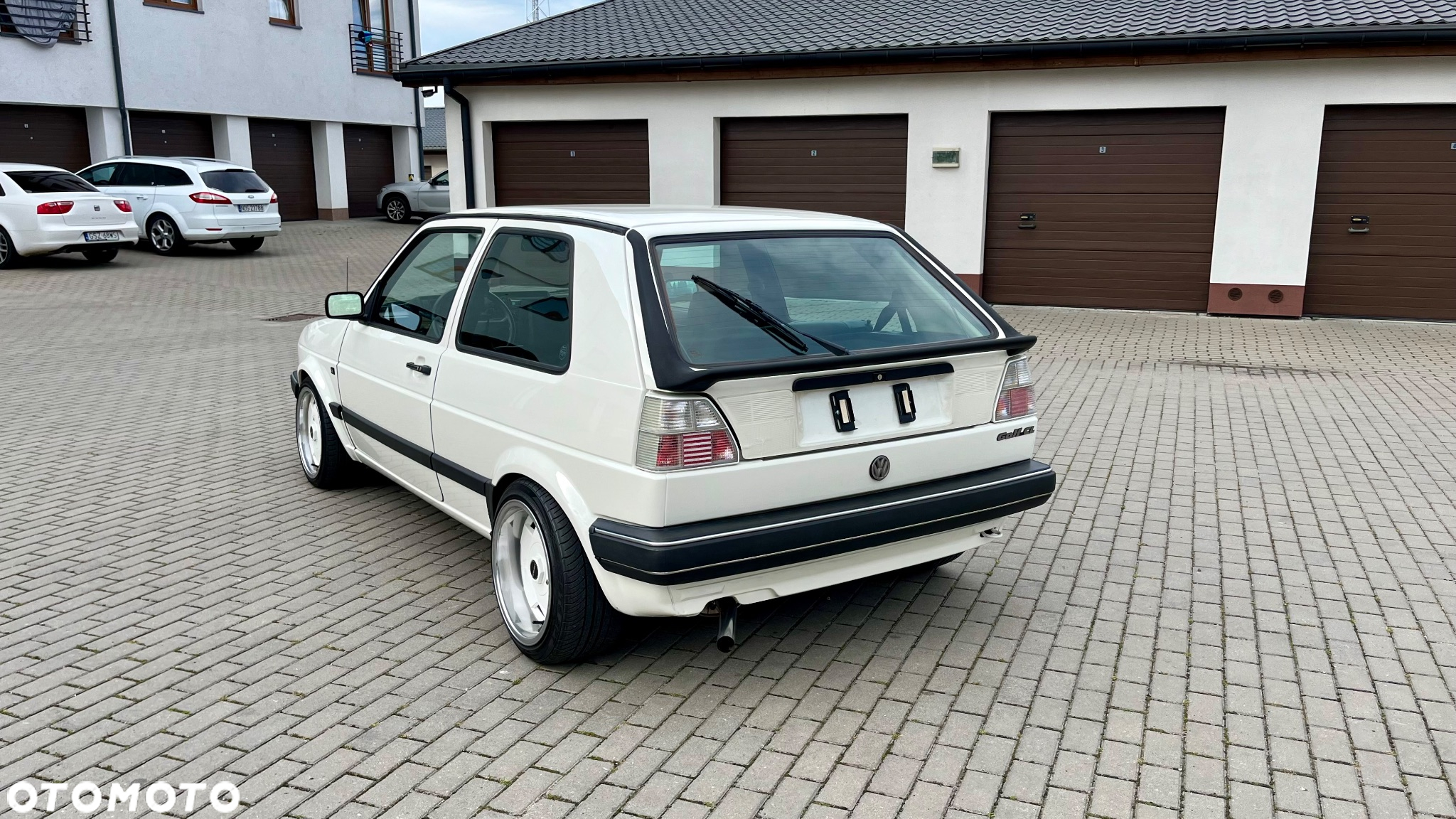 Volkswagen Golf - 4