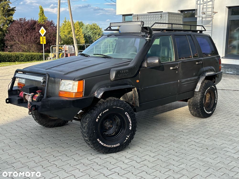 Jeep Grand Cherokee - 13