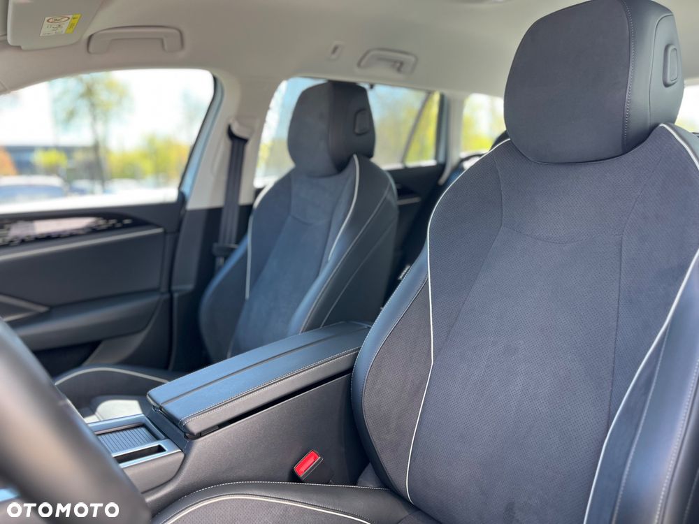 Volkswagen Passat - 7