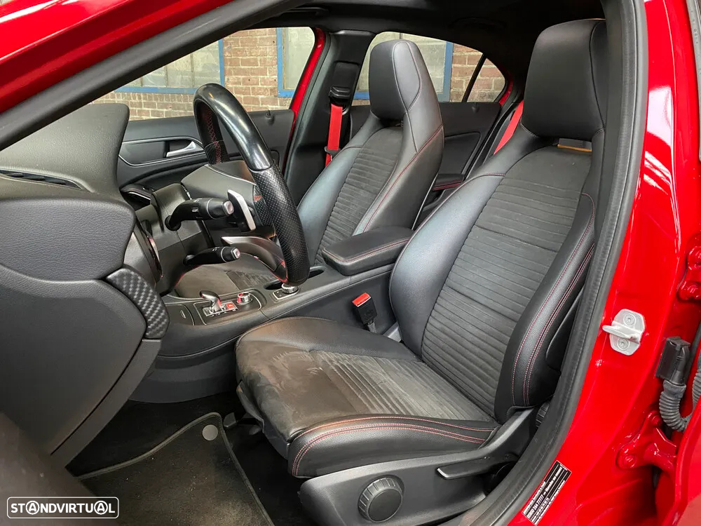 Mercedes-Benz A 45 AMG 4Matic Speedshift 7G-DCT - 9