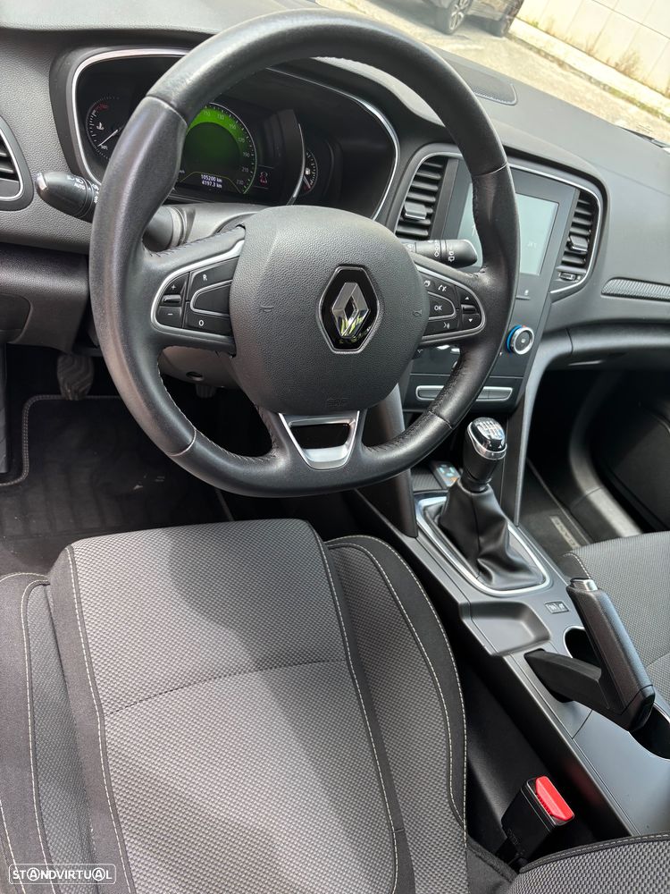 Renault Mégane Sport Tourer - 7