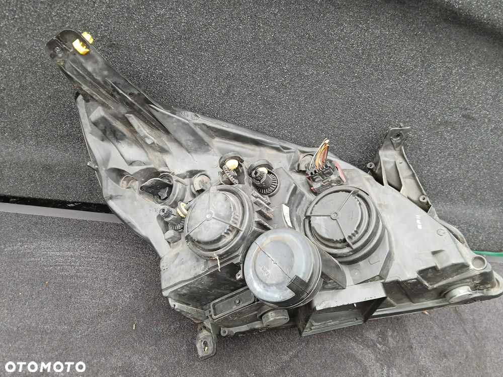 Opel Vectra C Lift lampa przednia lewa, prawa - 8