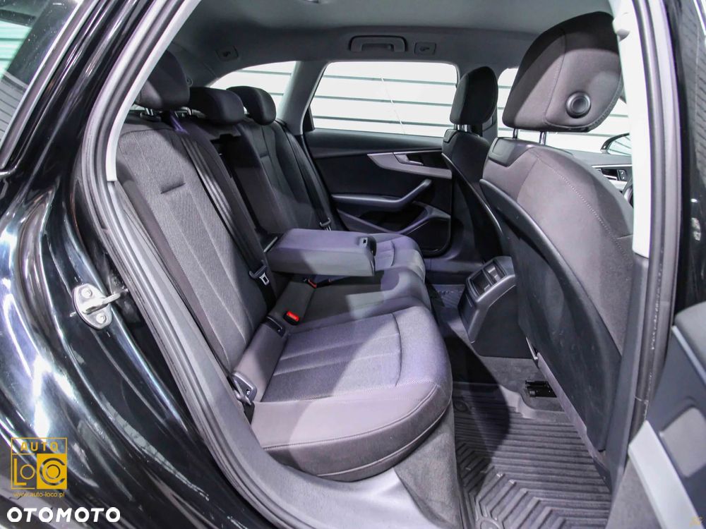 Audi A4 Avant 2.0 TDI Quattro S tronic - 11