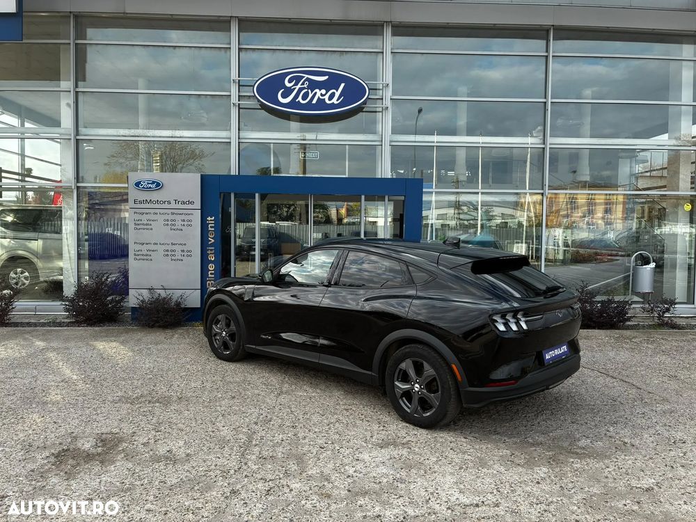 Ford Mustang Mach-E - 7
