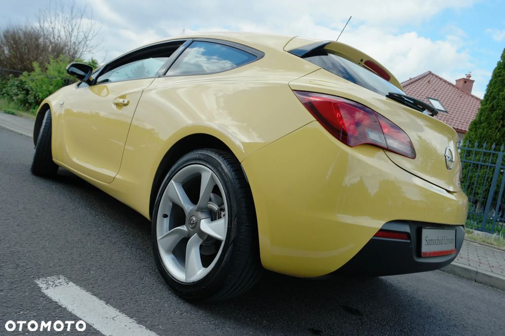 Opel Astra - 35