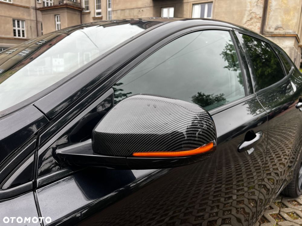 Volvo V40 D2 R Design - 22