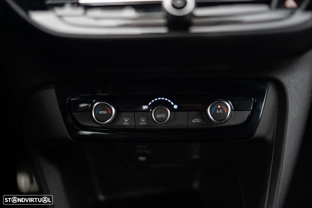 Opel Corsa 1.2 T GS - 25