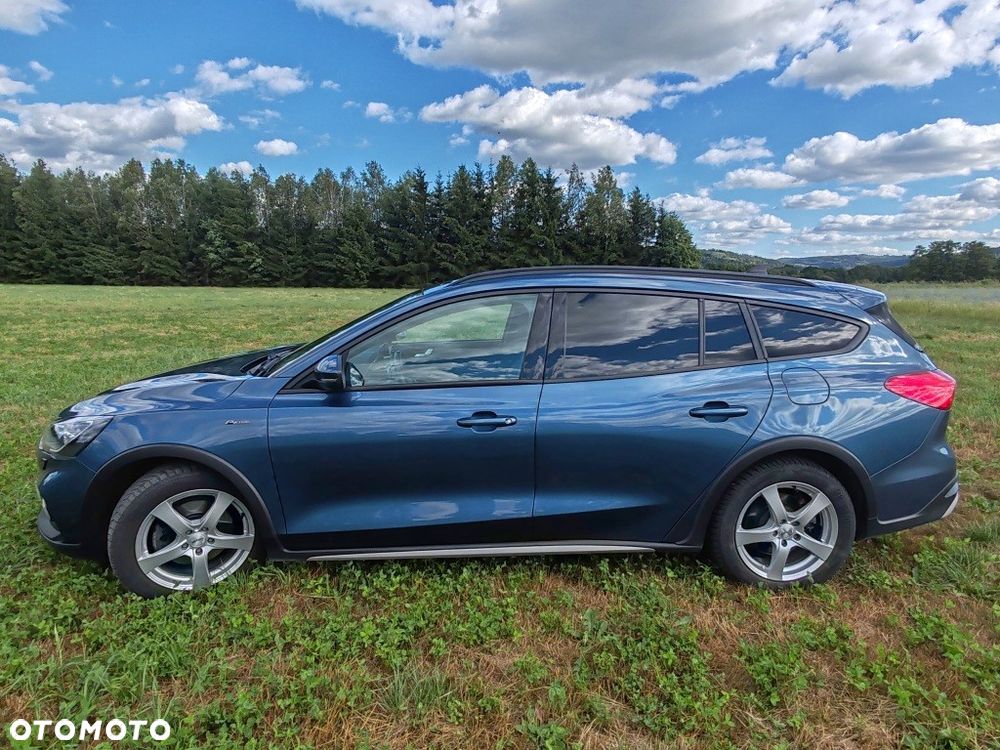 Ford Focus 2.0 EcoBlue Active Business - 4