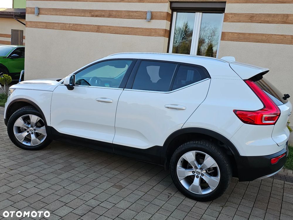 Volvo XC 40 D3 SCR Momentum - 10