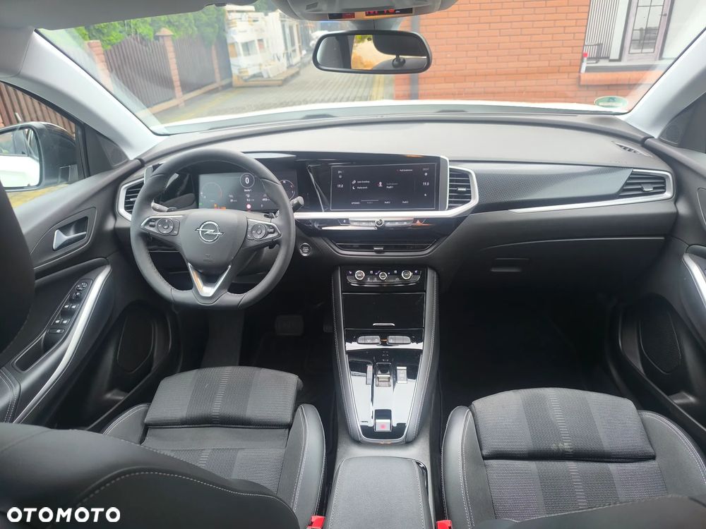 Opel Grandland 1.2 DI Automatik GS Line - 12