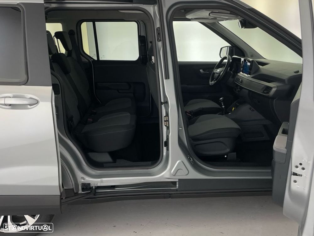 Ford Tourneo Courier 1.0 EcoBoost Titanium - 23