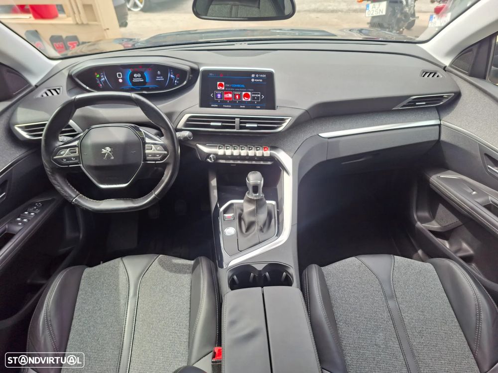 Peugeot 3008 PureTech 130 Stop & Start Allure - 32