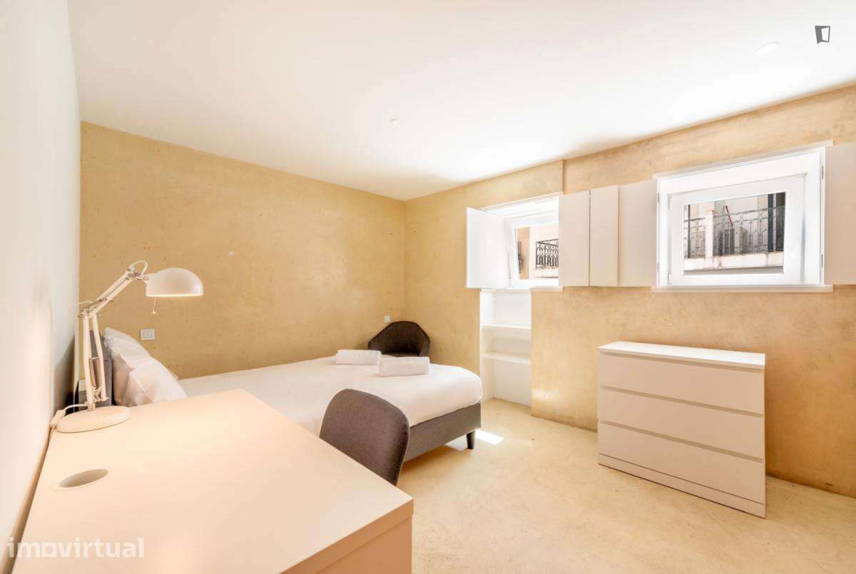 Quarto - localizado em São Bento Lisbon - Grande imagem: 2/12