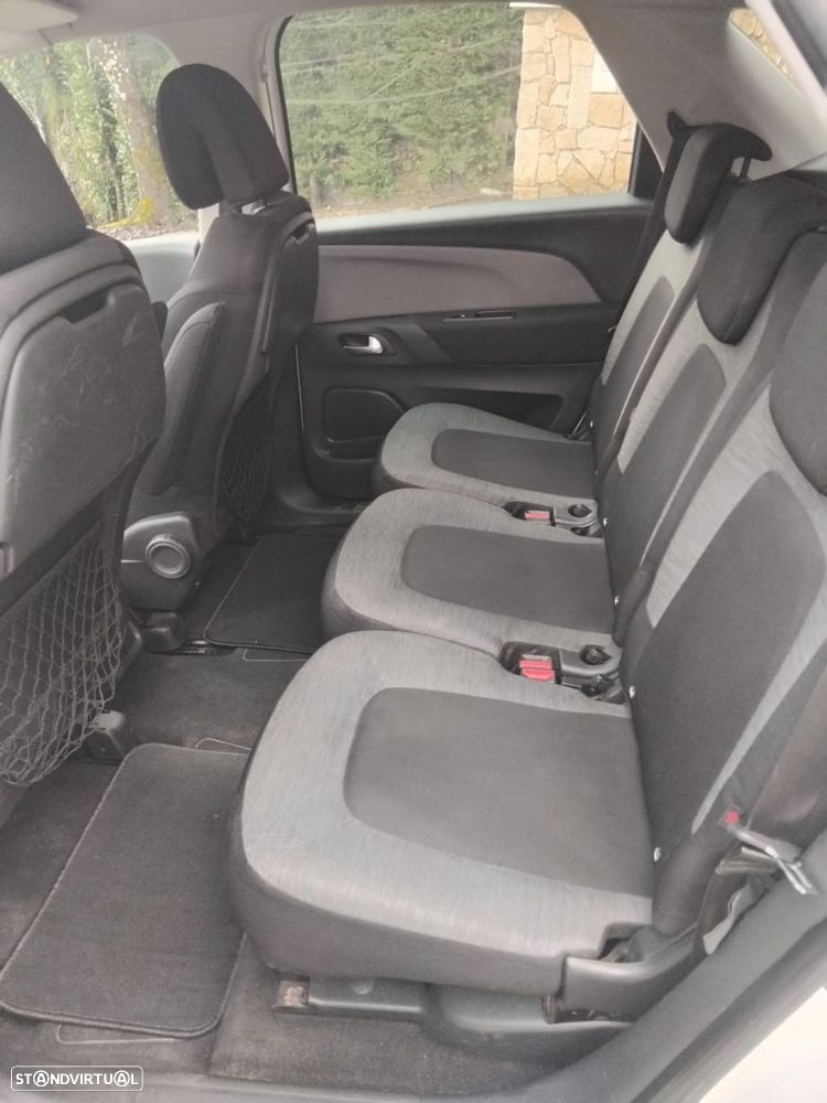 Citroën C4 Picasso 1.6 HDi Seduction - 10