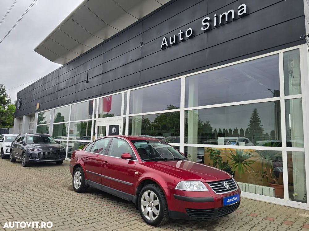 Volkswagen Passat - 2