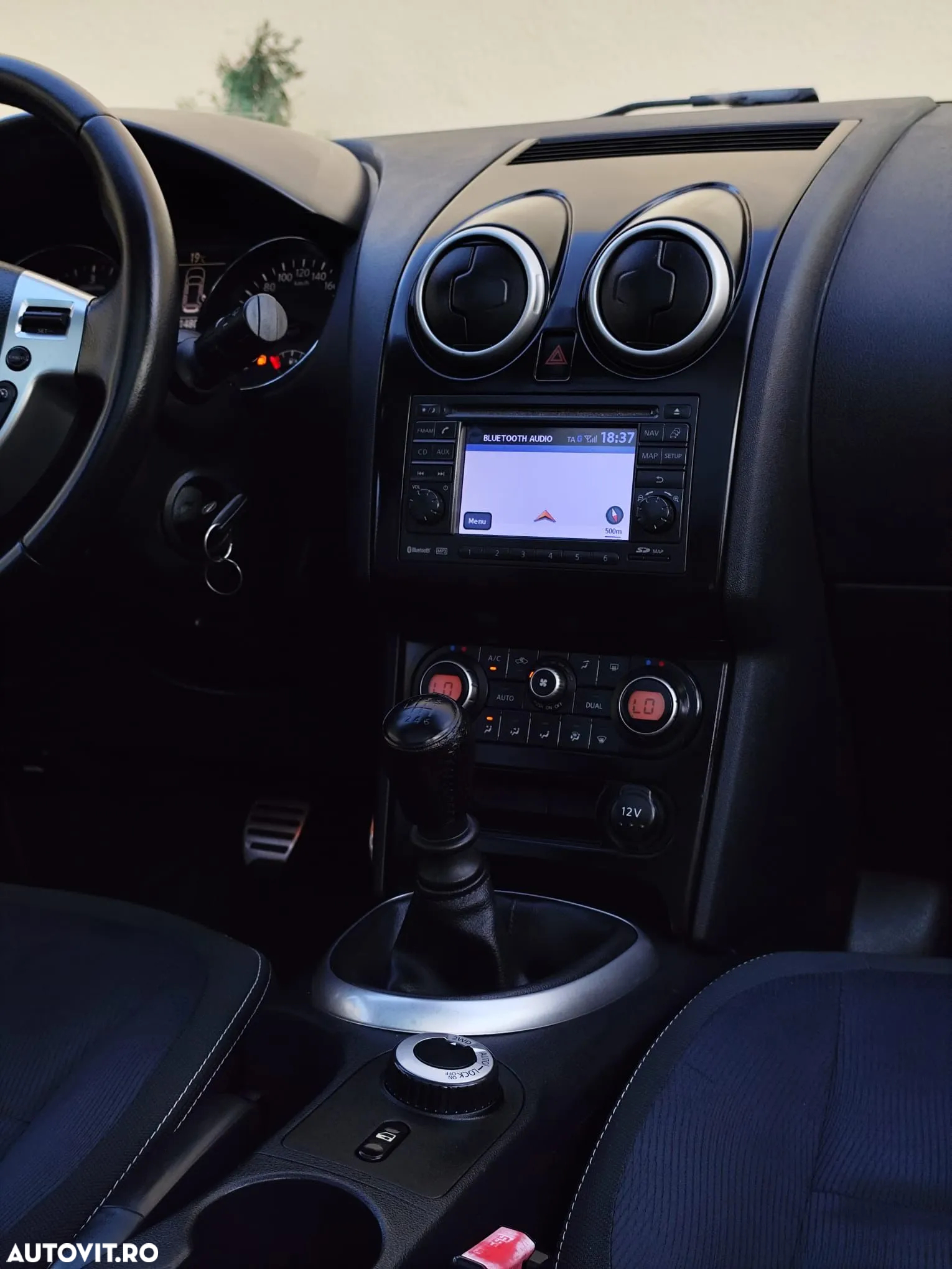 Nissan Qashqai - 12