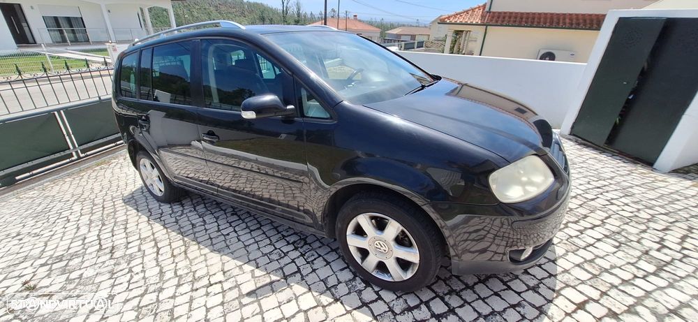 VW Touran 1.9 TDi Highline - 9