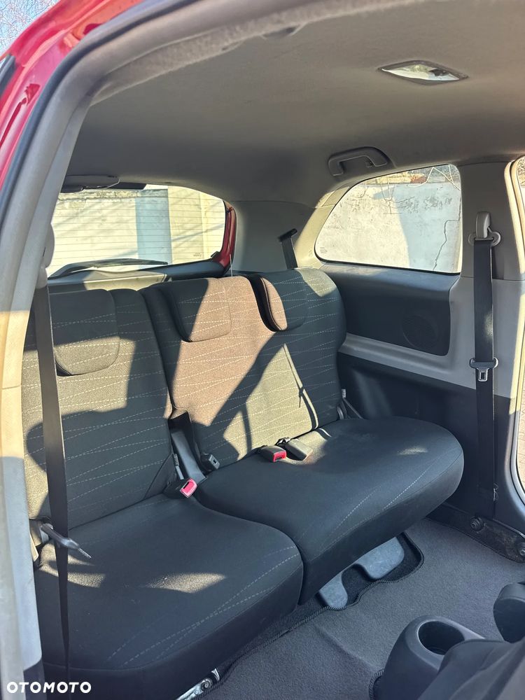 Toyota Yaris 1.3 Sol MM - 6
