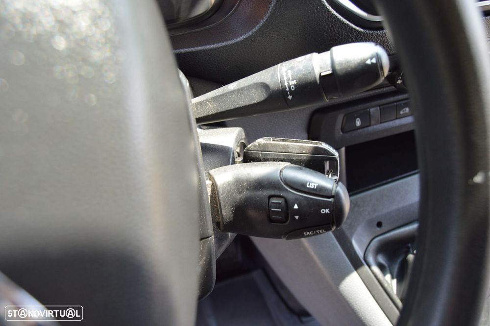 Citroën Jumpy 1.5 BlueHDi XL - 28