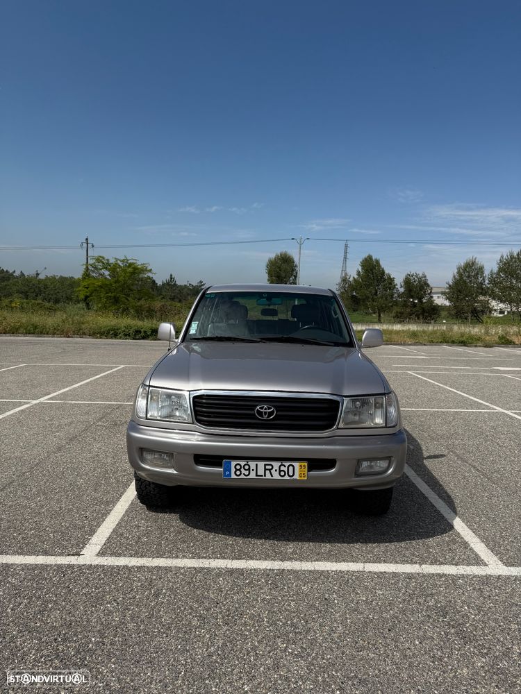 Toyota Land Cruiser 100 Auto Executive - 14