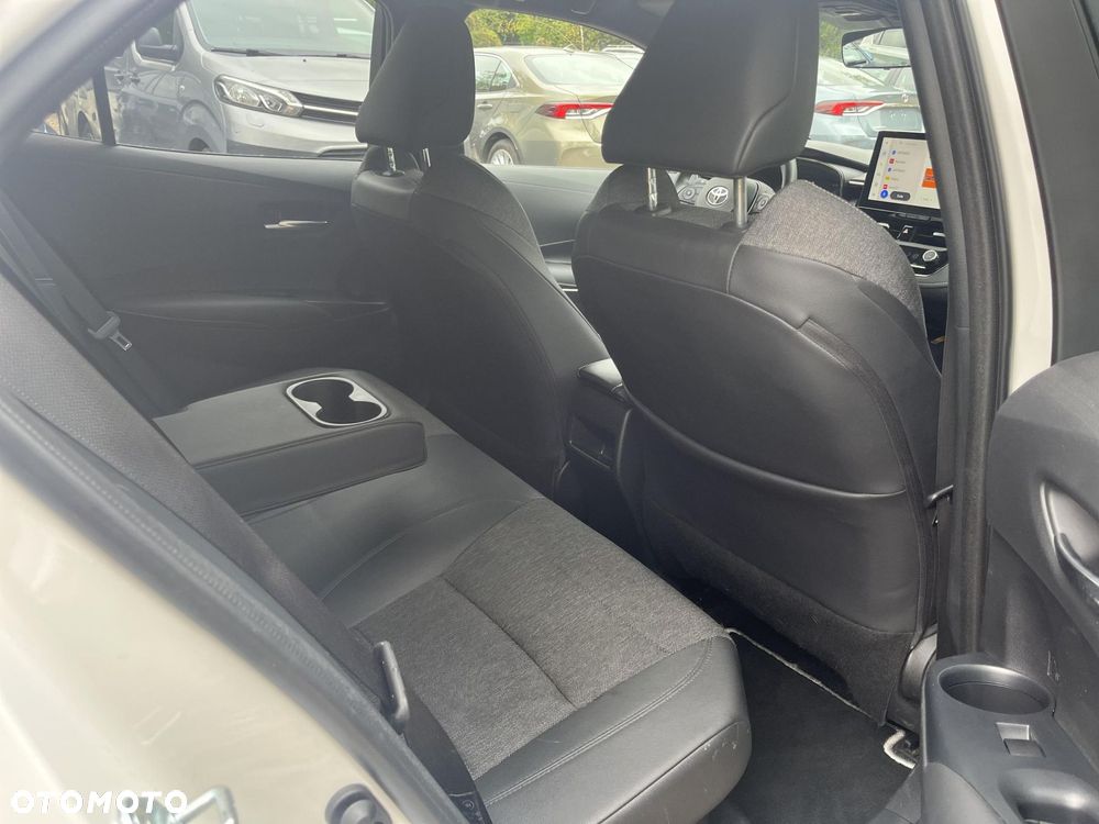 Toyota Corolla 1.8 Hybrid Style - 19