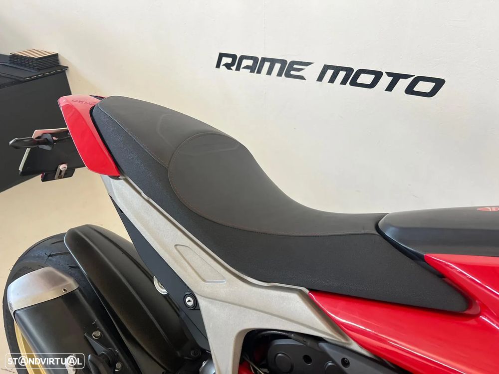 Ducati Hypermotard 821 - 12