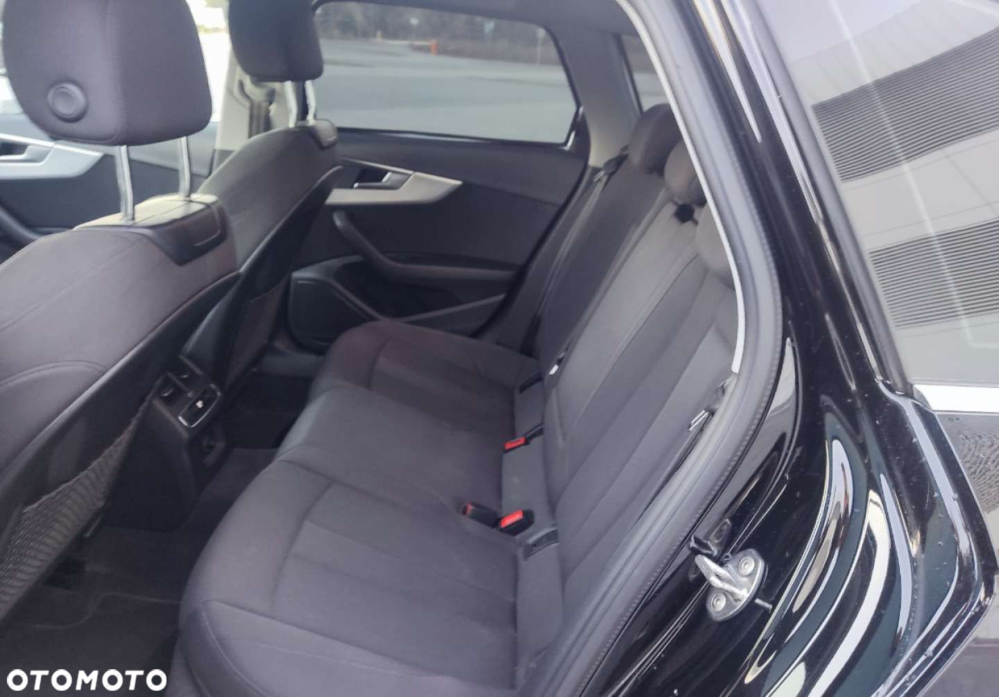 Audi A4 - 24