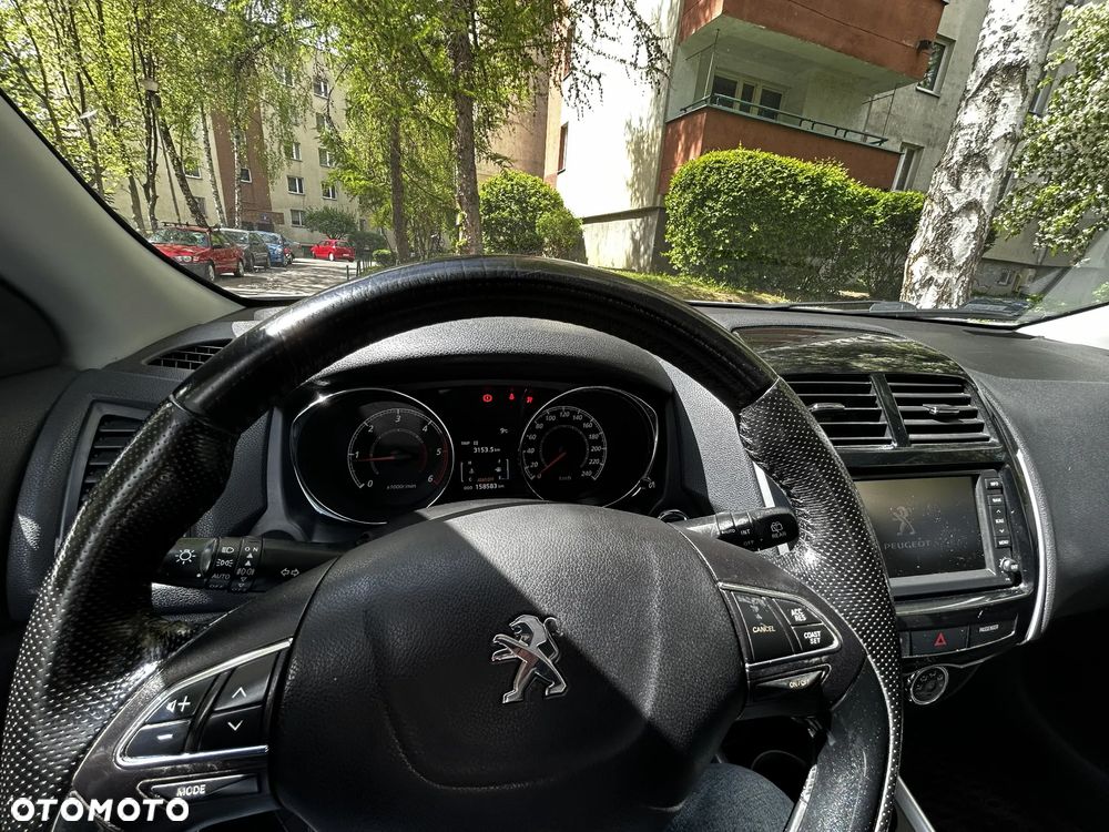Peugeot 4008 - 15