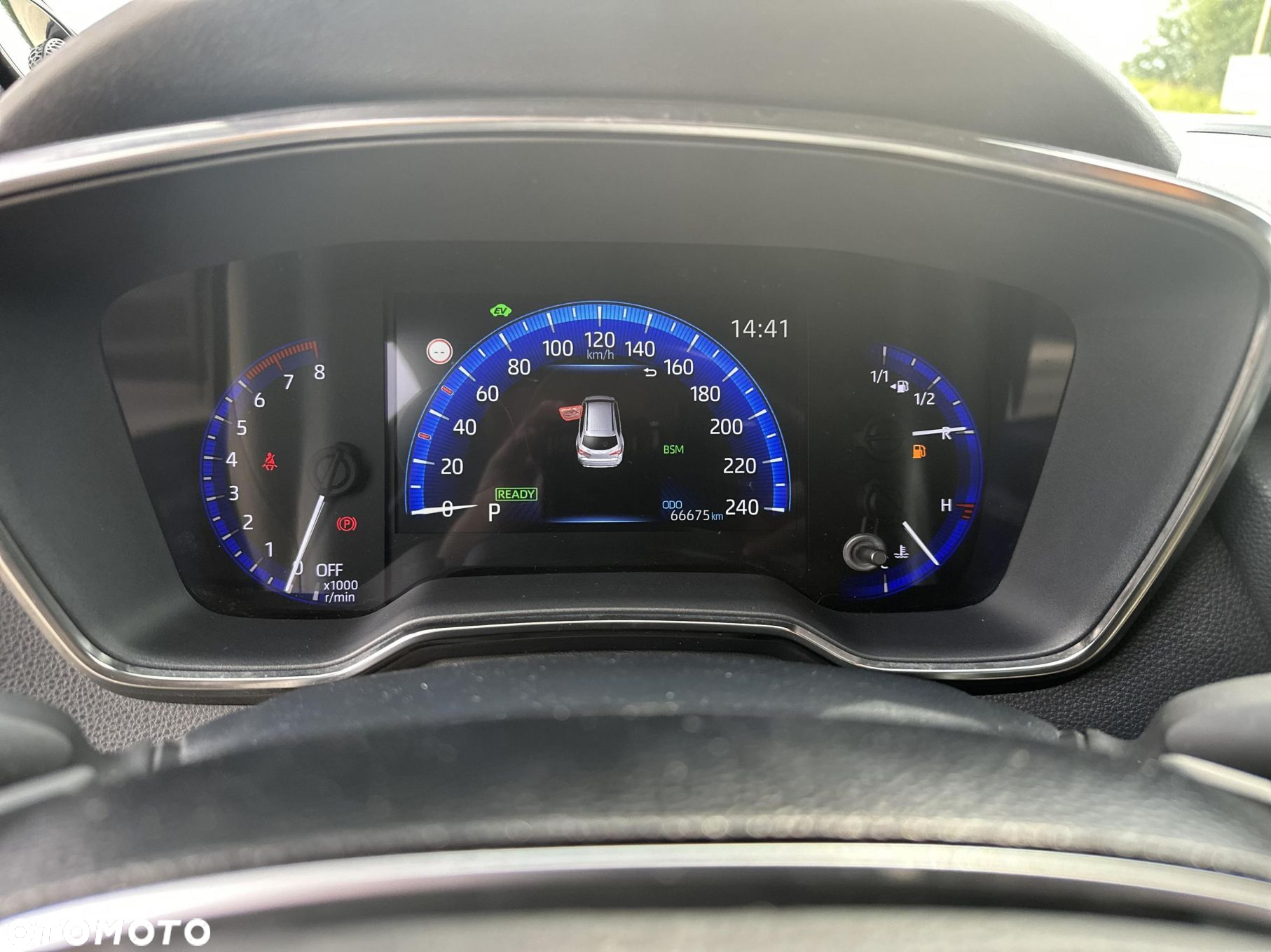 Toyota Corolla - 17