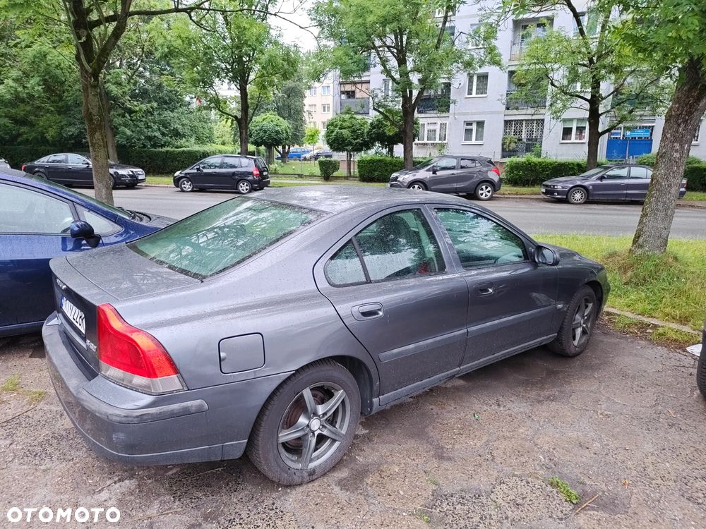 Volvo S60 2.4 Comfort - 3