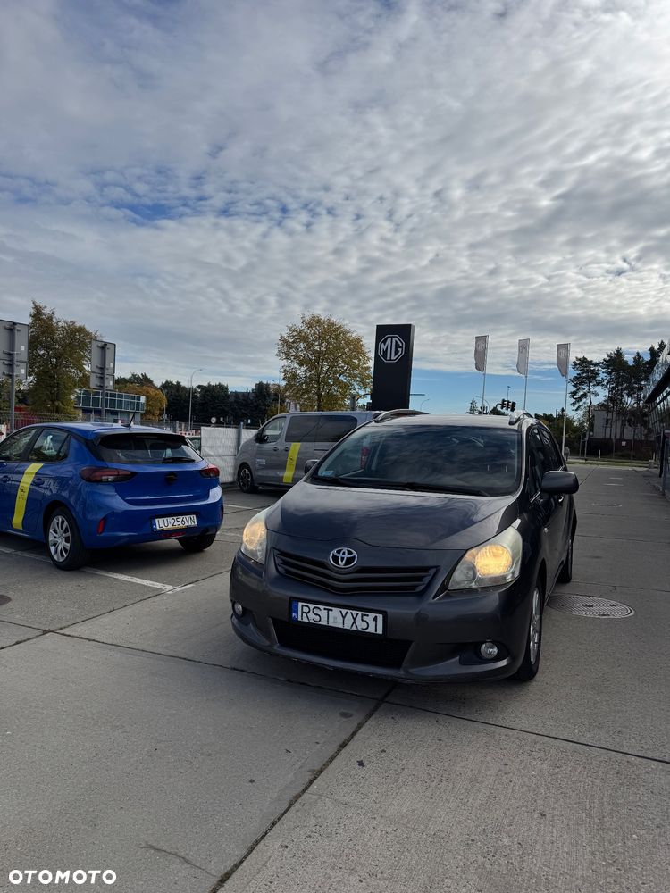 Toyota Verso 2.0 D-4D Sol 7os - 16