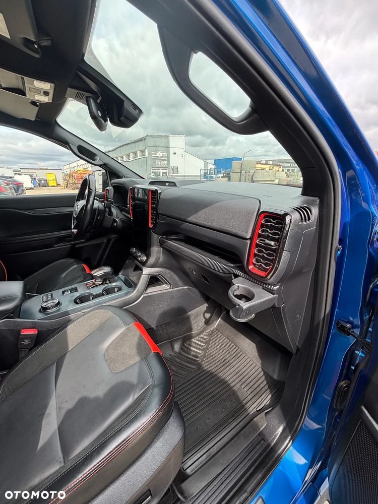 Ford Ranger Raptor - 30