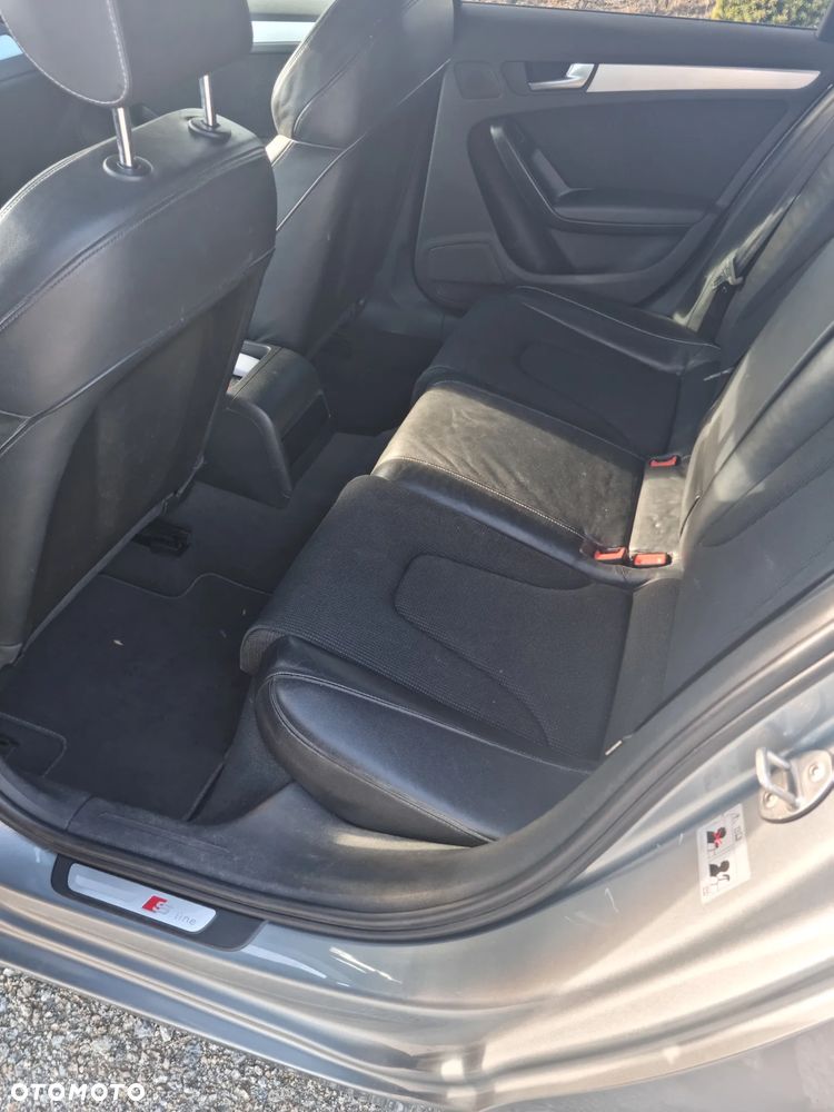 Audi A4 Avant 2.0 TDI - 12